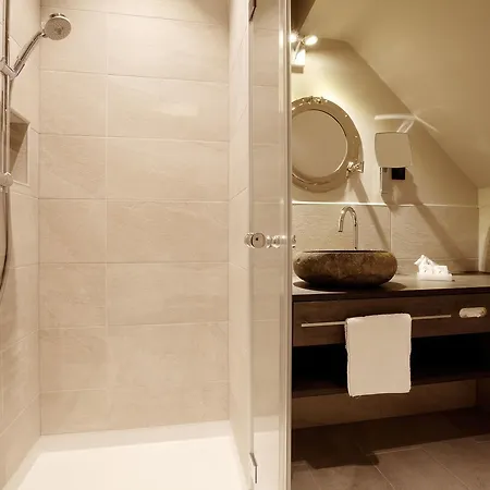 Schmiede 7 Отель Байльнгрис